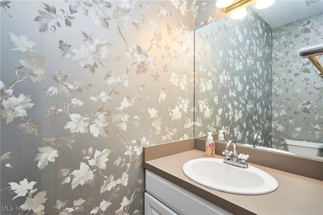 Copley, Ohio 44321, United States, 4 Bedrooms Bedrooms, ,3 BathroomsBathrooms,Residential,Active,107708