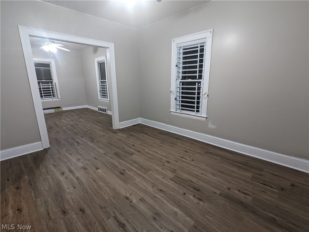 Elwell & Marvins - Residential Lease