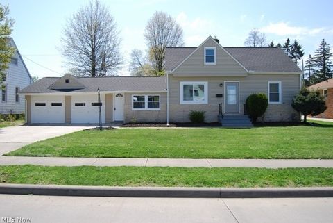 Photo of 9417 Fernhill Avenue, Parma, OH 44129 (MLS # 5203277)