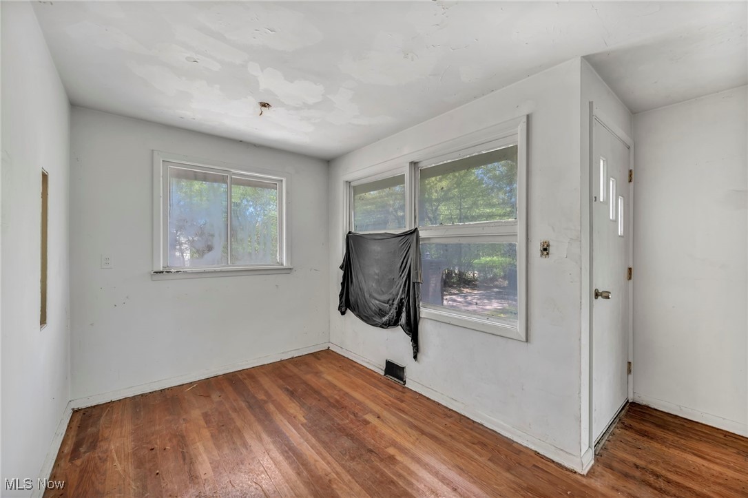 1826 Bassett Road, Westlake, Ohio image 12