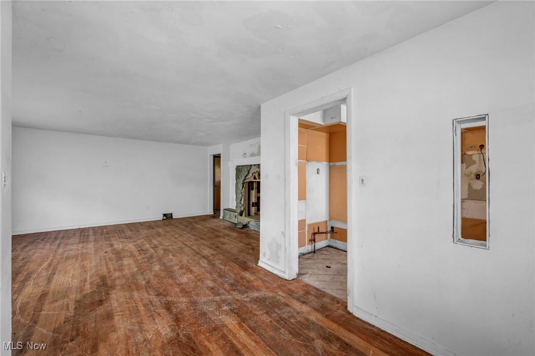 1826 Bassett Road, Westlake, Ohio image 8