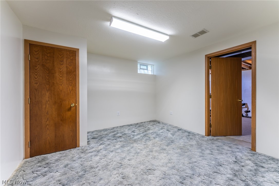 Whispering Mdws 01 - Residential