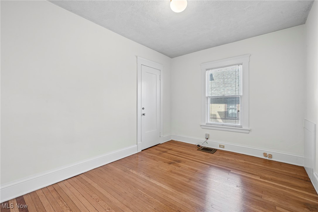 Weiber Rhodes & Bells - Residential Lease