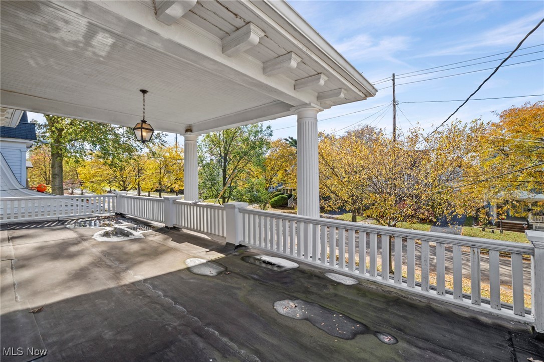 Weiber Rhodes & Bells - Residential Lease