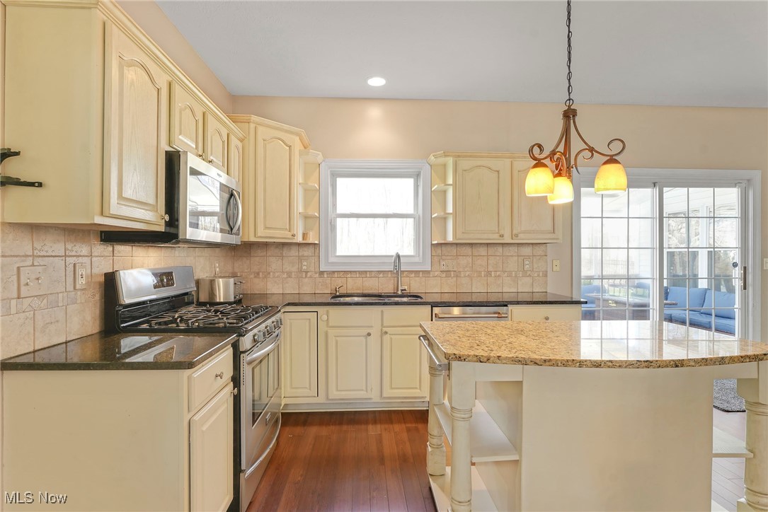 1493 Waynesboro Drive, Hudson, Ohio image 12