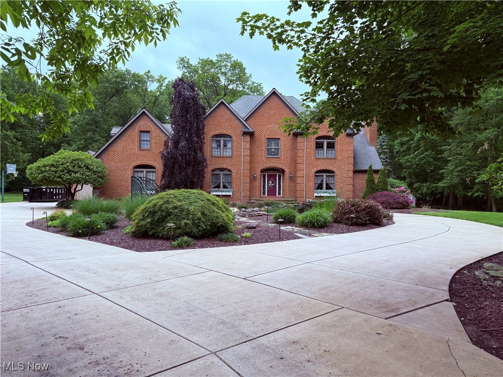 4219 Olde Charted Trail, Poland, Ohio image 1