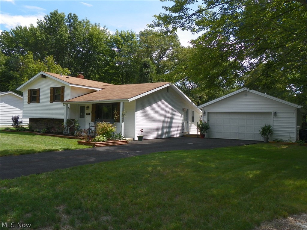 K & L Builders Inc Breezewood - Residential