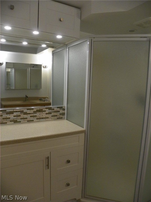 K & L Builders Inc Breezewood - Residential