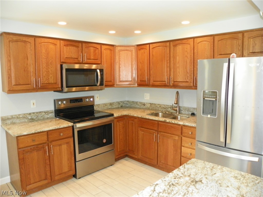 K & L Builders Inc Breezewood - Residential