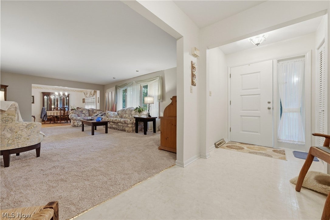 1971 Rosewood Drive