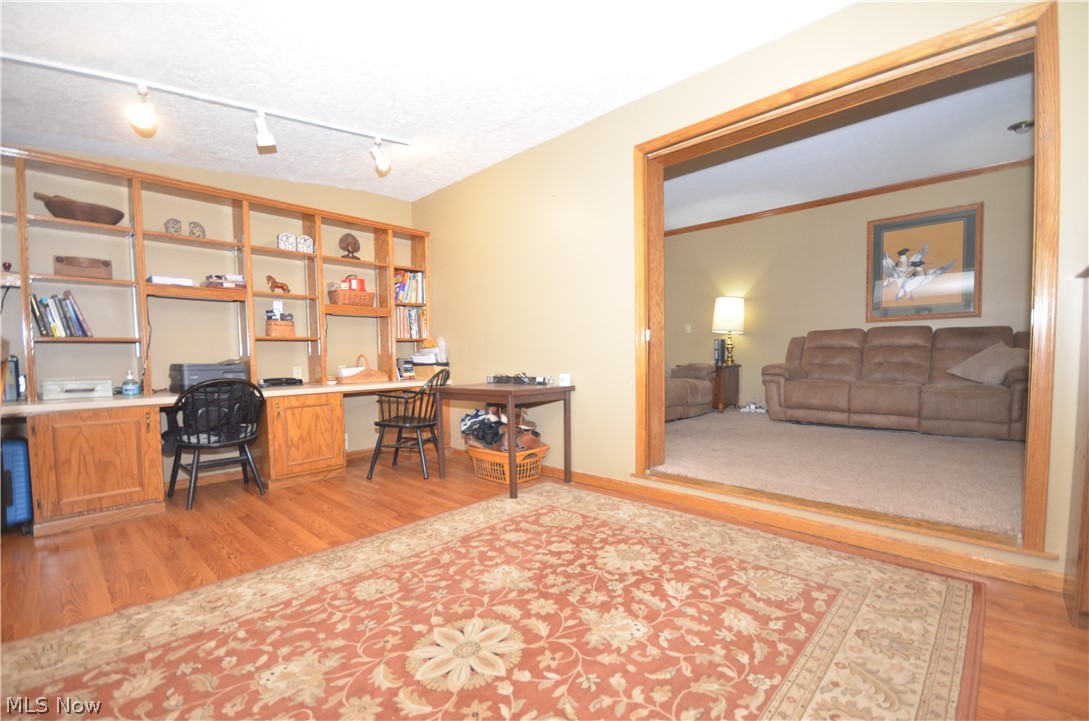 White Gate Allotment #3 - Residential