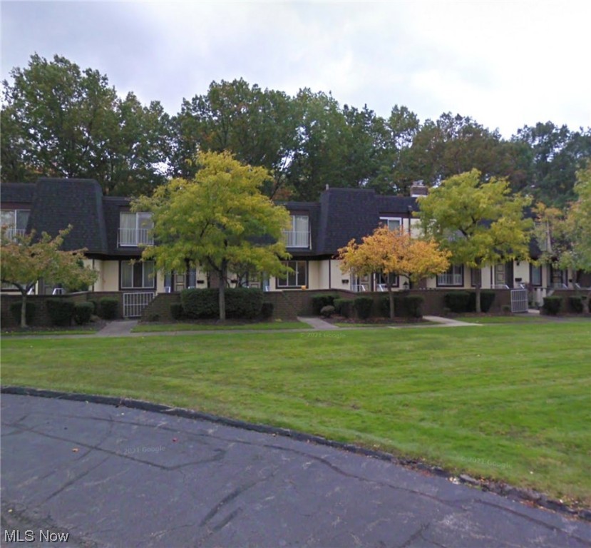 Concord Square Village Condo O - Residential