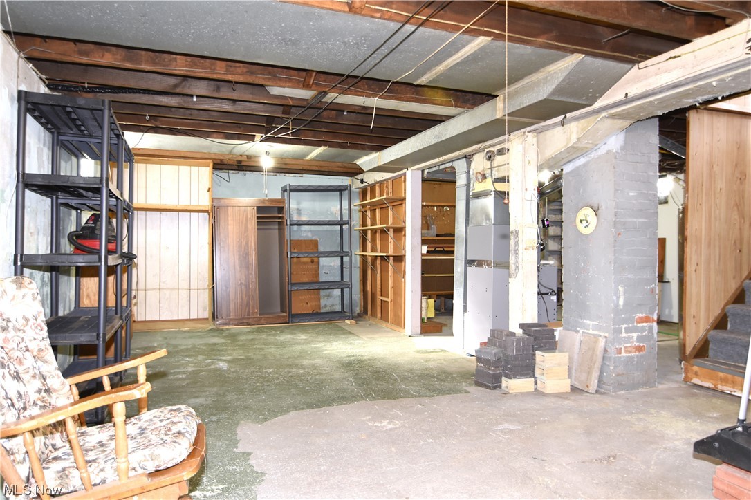 Akers Dellenberger - Residential