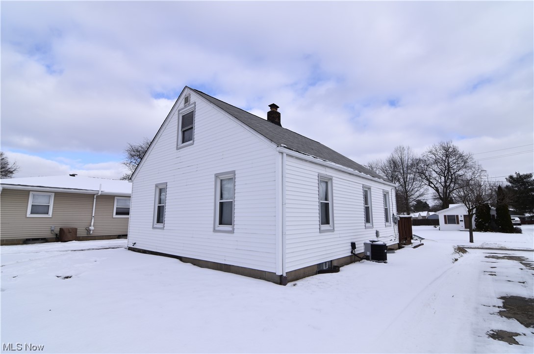 Akers Dellenberger - Residential