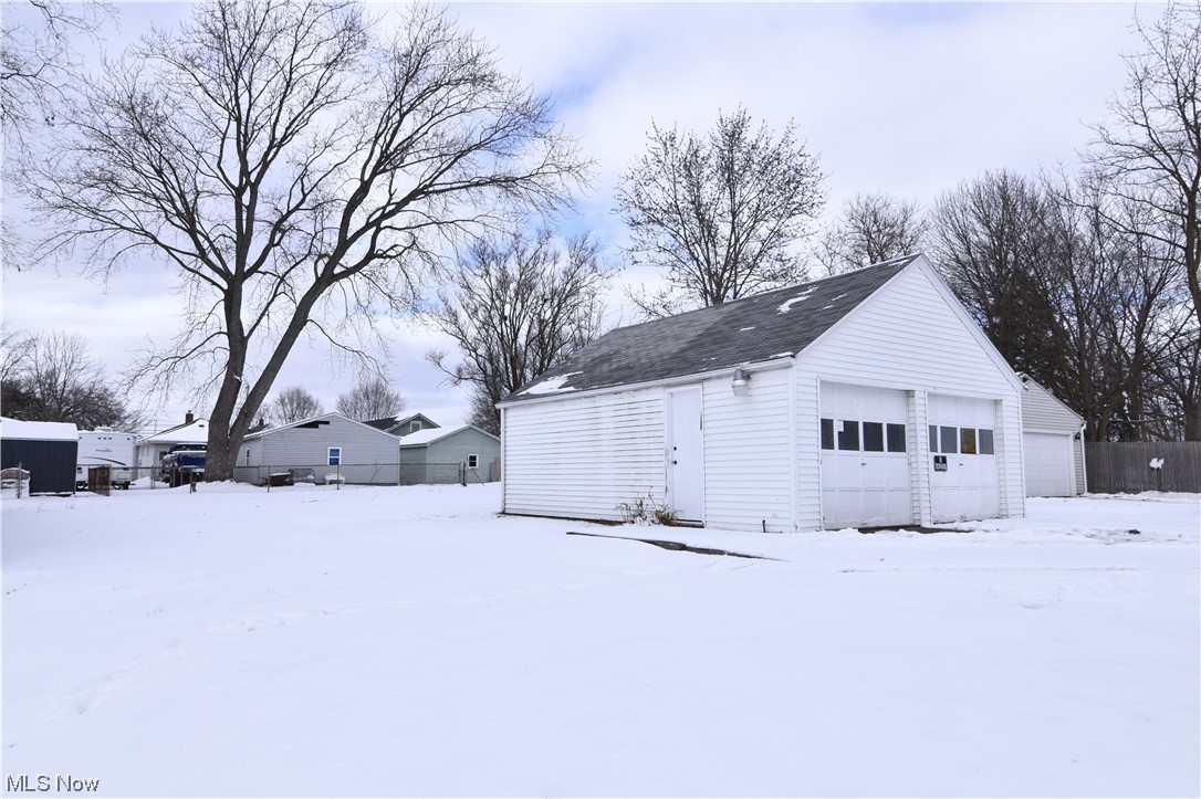 Akers Dellenberger - Residential