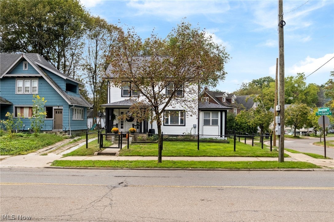 958 W Exchange Street