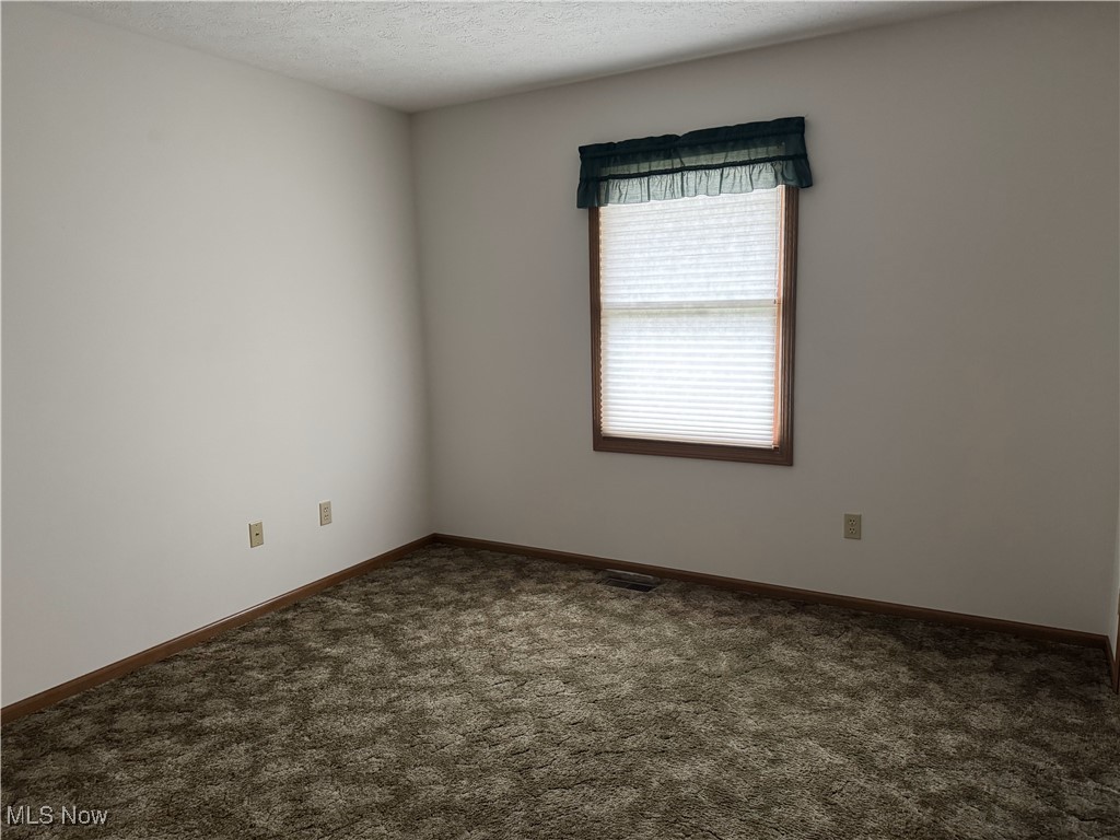 460 Glenn Street, Barberton, Ohio image 10