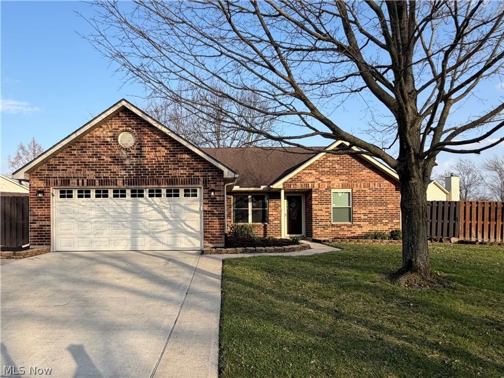 Photo of 8760 Candlestick Lane, Dayton, OH 45424 (MLS # 5197879)