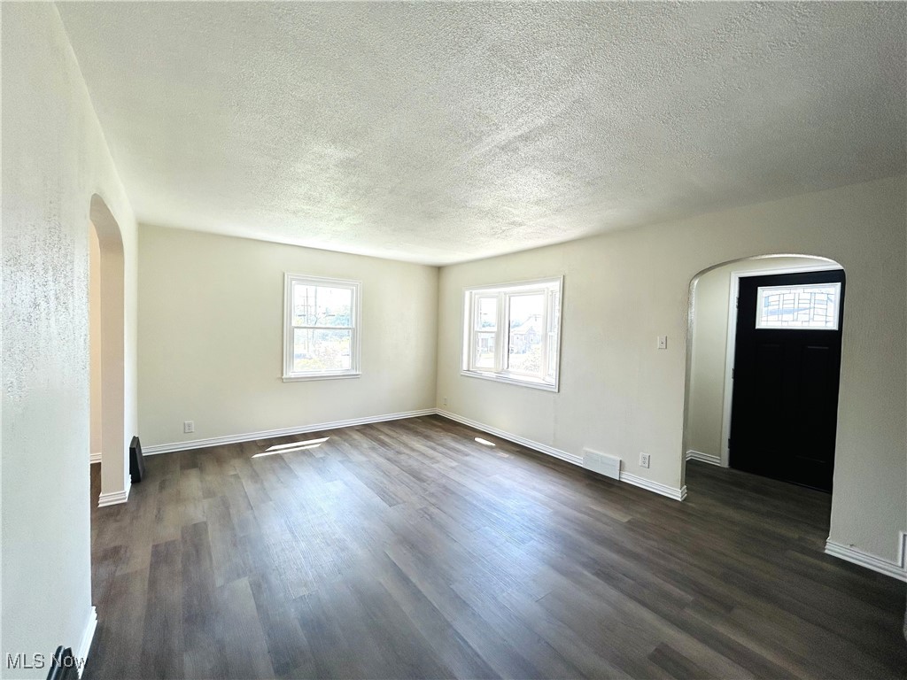 1205 Glencairn Road