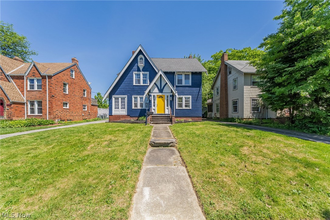 1893 Janette Avenue