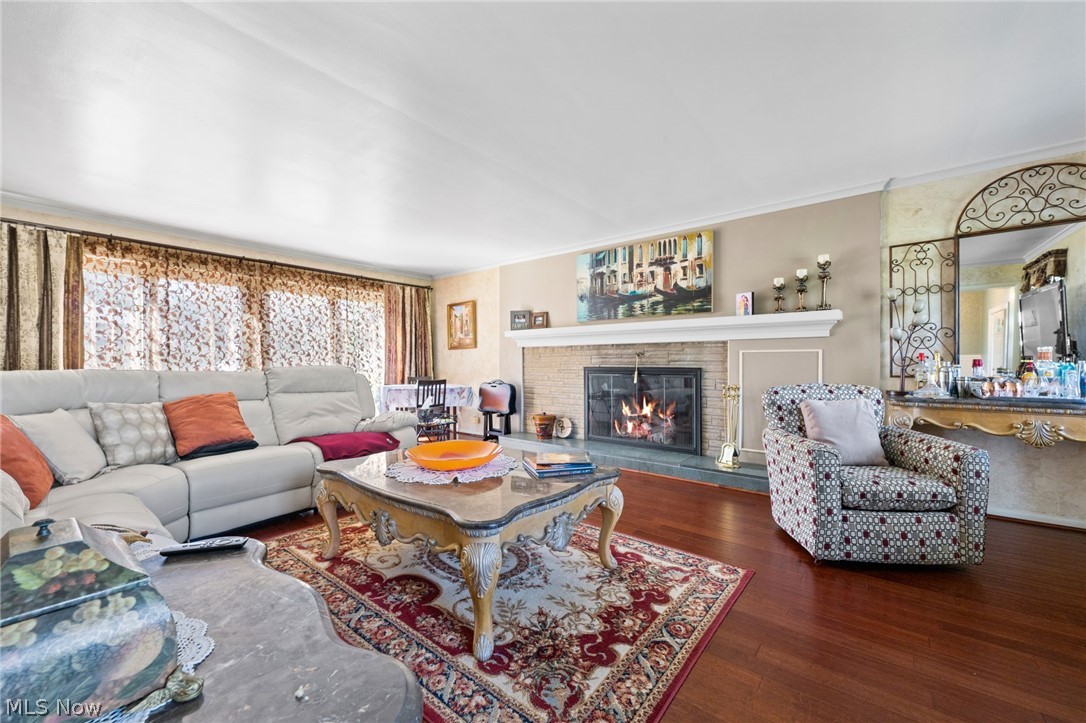 Country Club - Residential