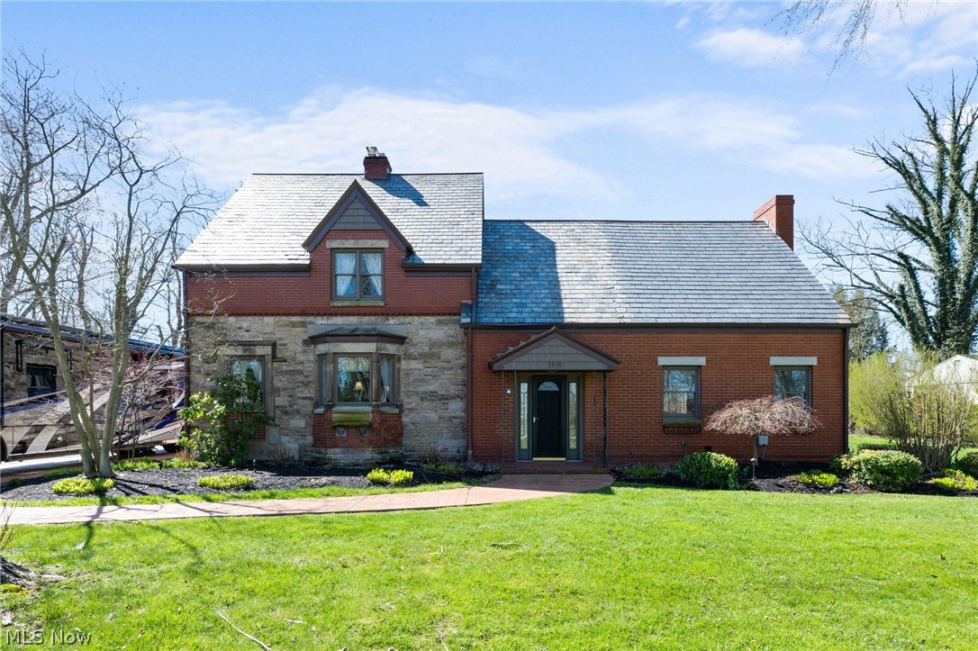 Country Club - Residential