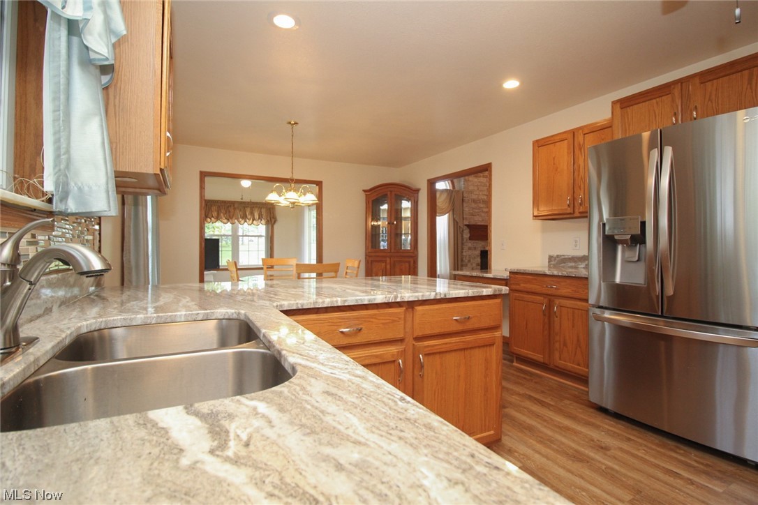 Country Mdws Lake Condo - Residential