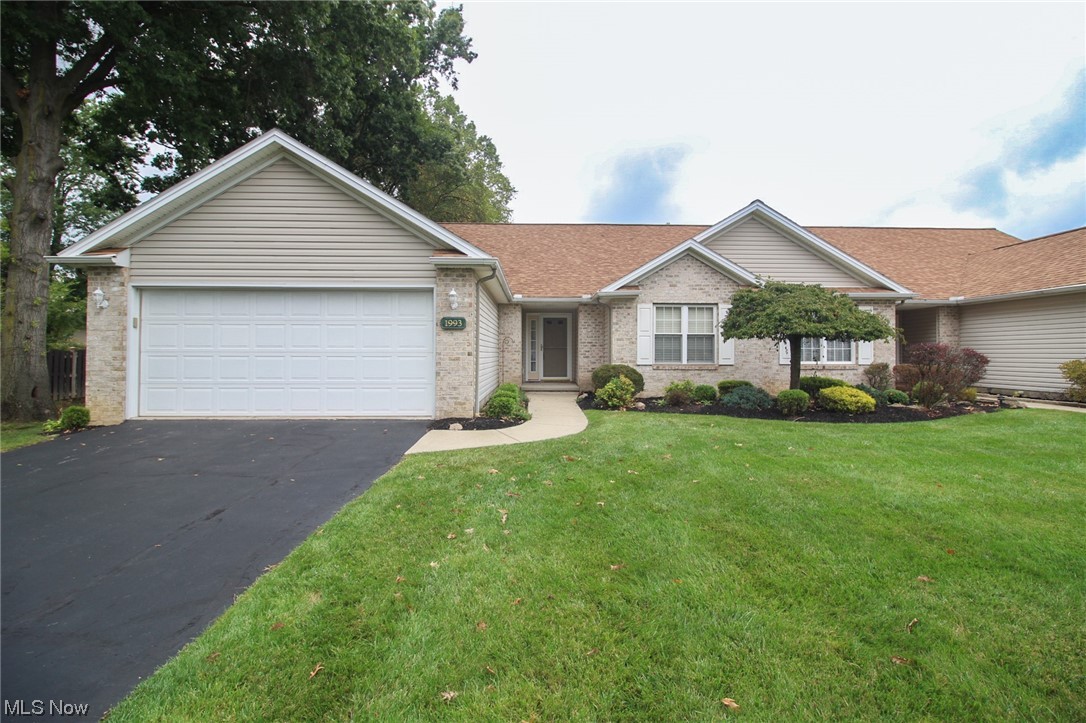 Country Mdws Lake Condo - Residential