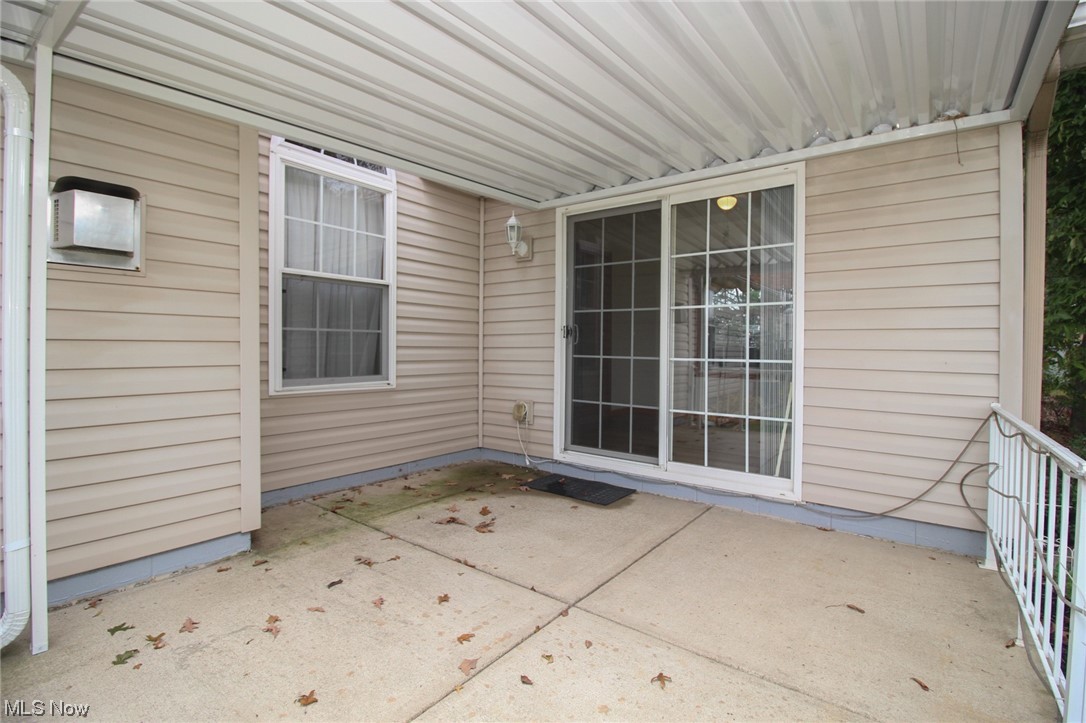 Country Mdws Lake Condo - Residential