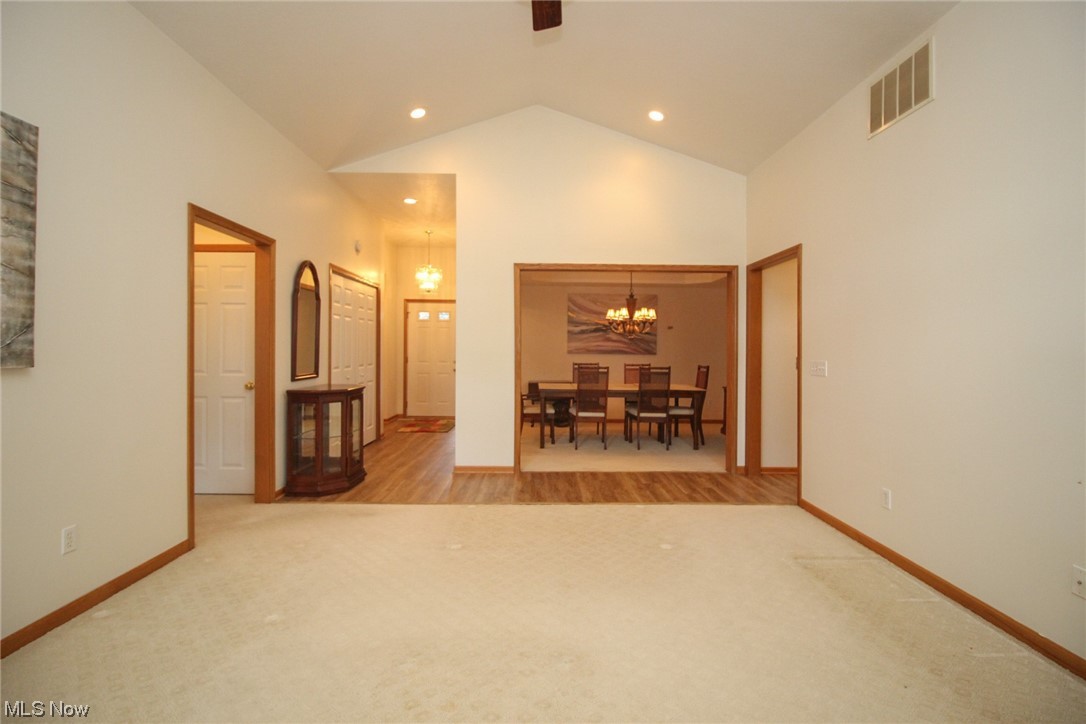 Country Mdws Lake Condo - Residential