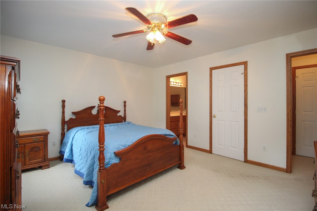 Country Mdws Lake Condo - Residential