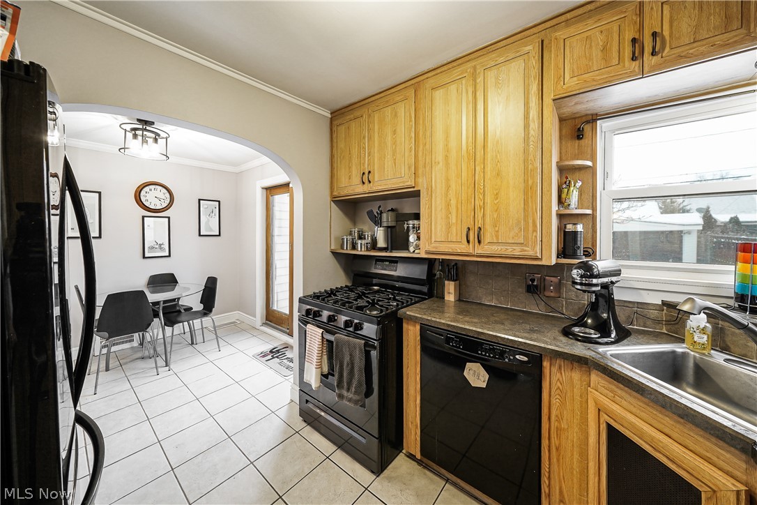 Ridgewood Manor - Residential