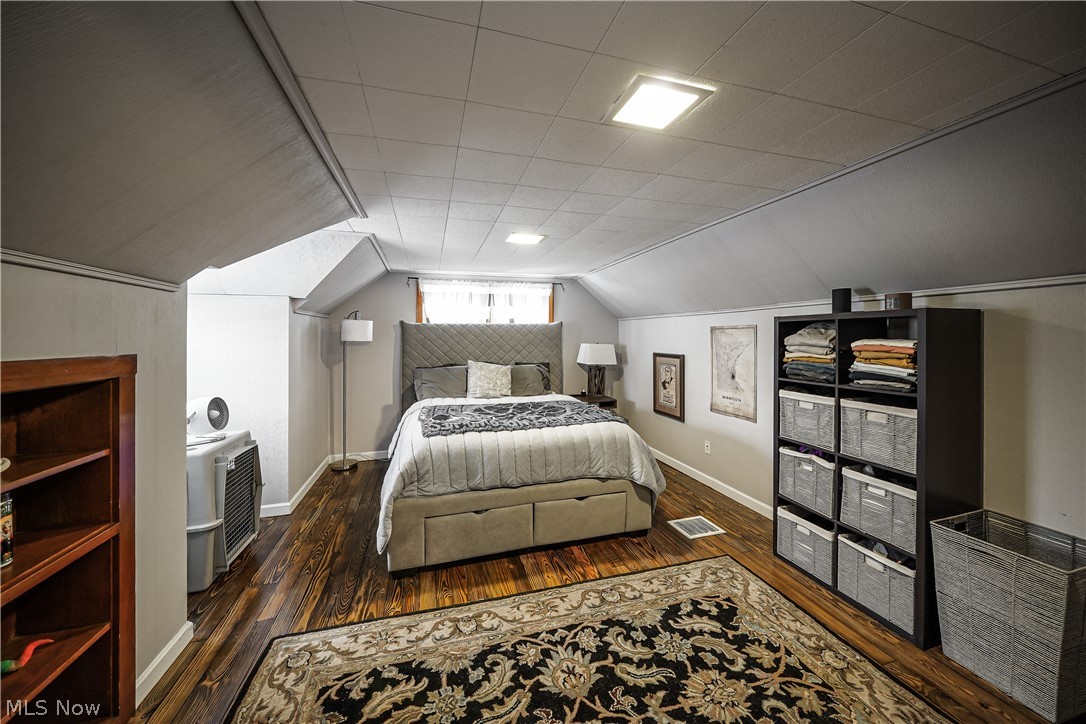 Ridgewood Manor - Residential