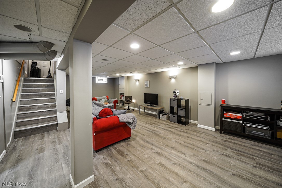 Ridgewood Manor - Residential