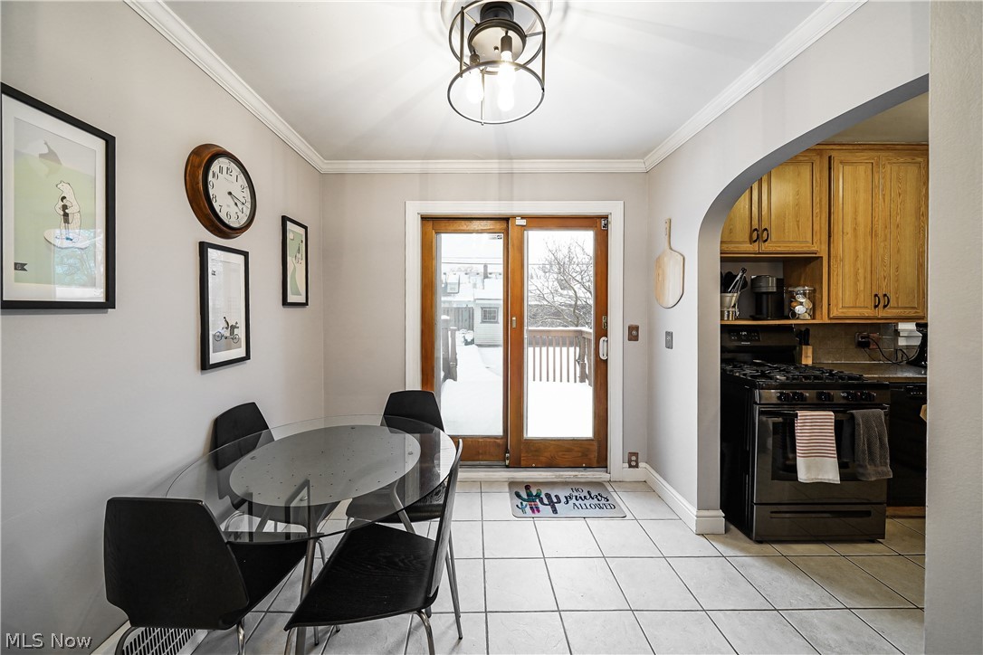 Ridgewood Manor - Residential