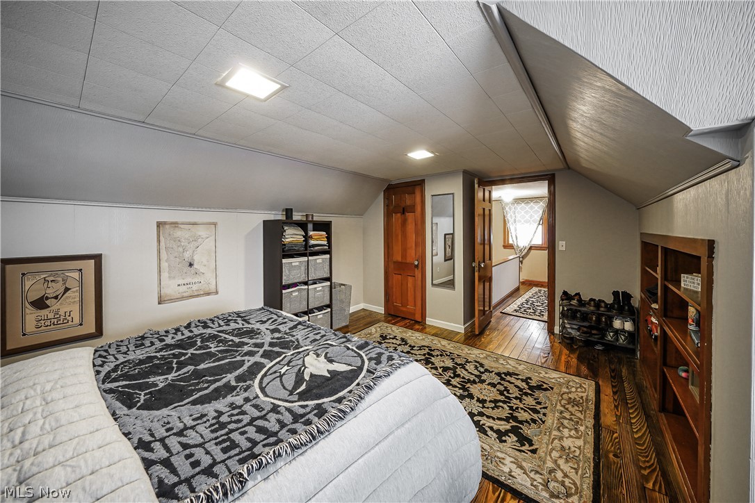 Ridgewood Manor - Residential