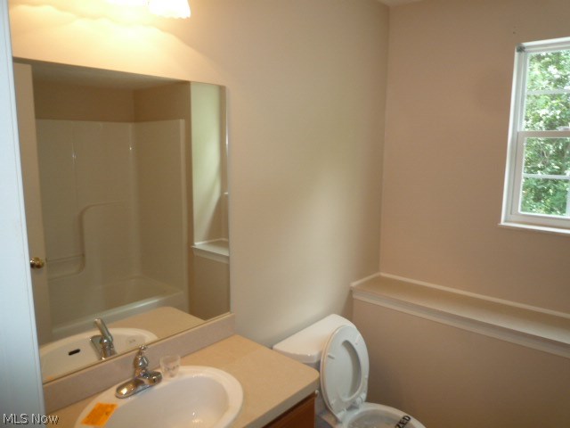 Parkside/Eastwood Village Condo - Residential