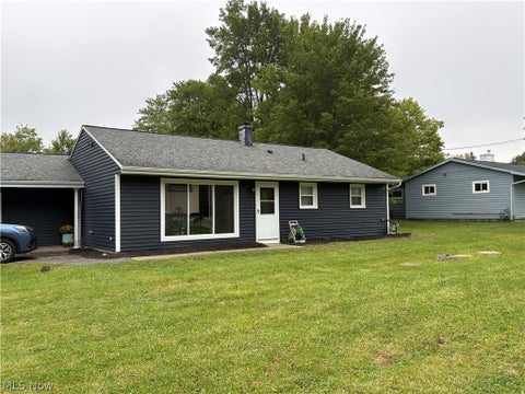 Tiny photo for 8264 Cedar Road, Chesterland, OH 44026 (MLS # 5246391)