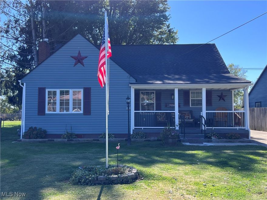 Very nice three bedroom home in West Muskingum school district. Close to everything! Very nice partially fenced backyard, concrete driveway and two car detached garage. Third bedroom on upper level.