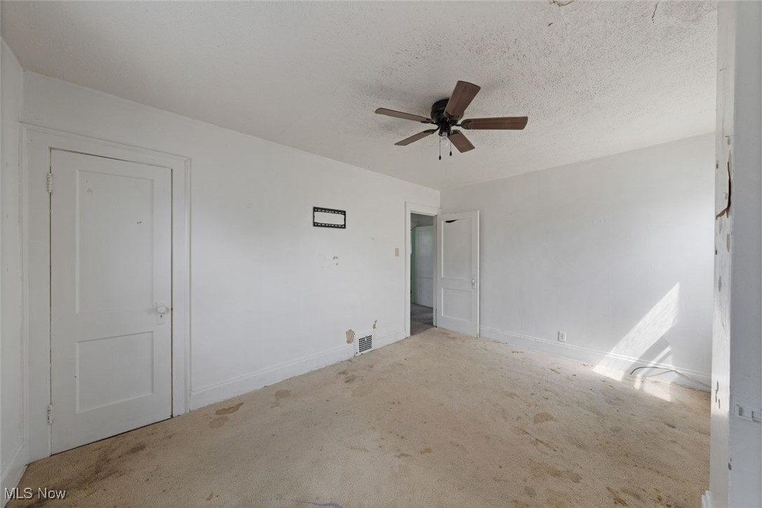 Shaker Overlook Land Companys - Residential