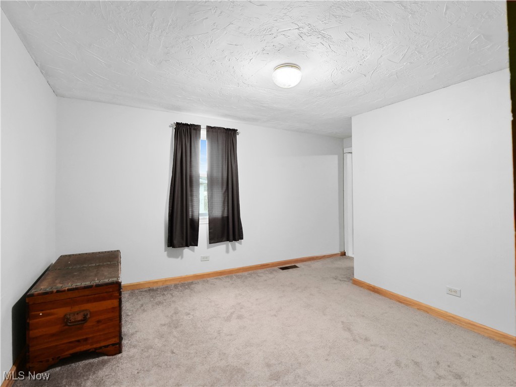 Village/Lagrange - Residential