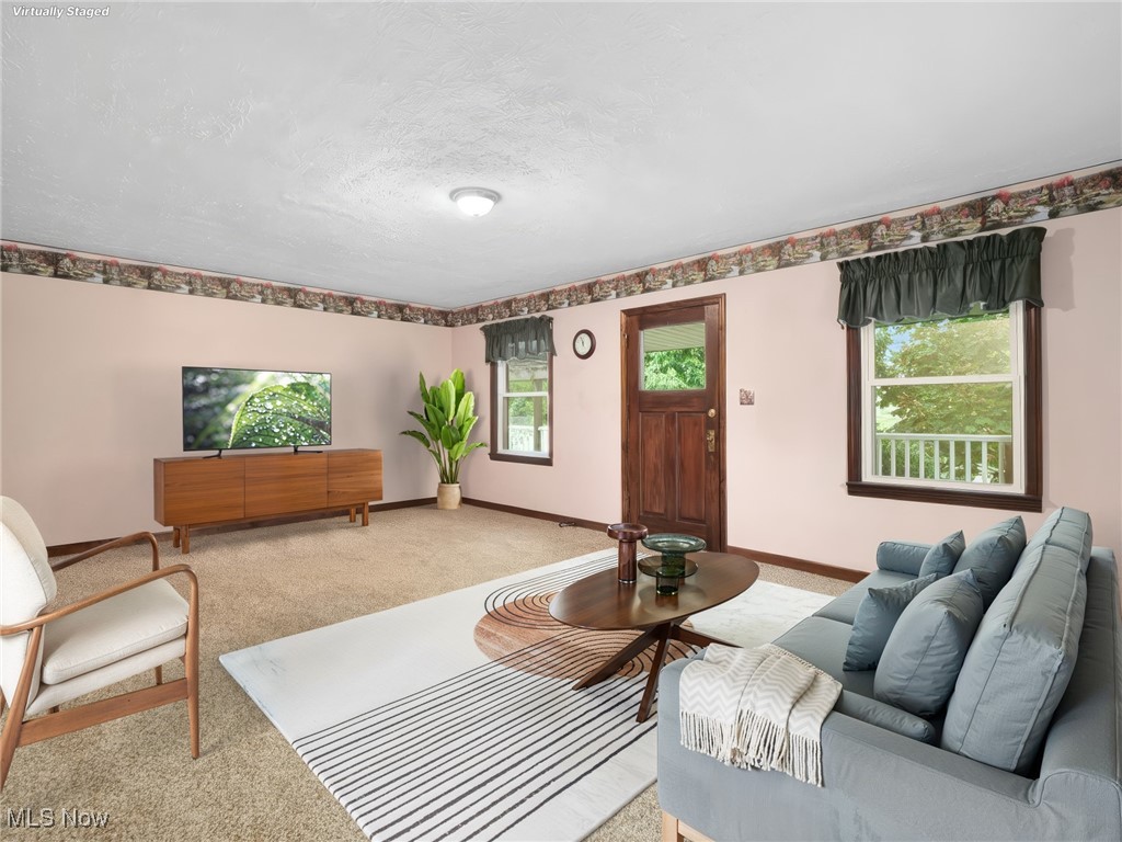 Village/Lagrange - Residential