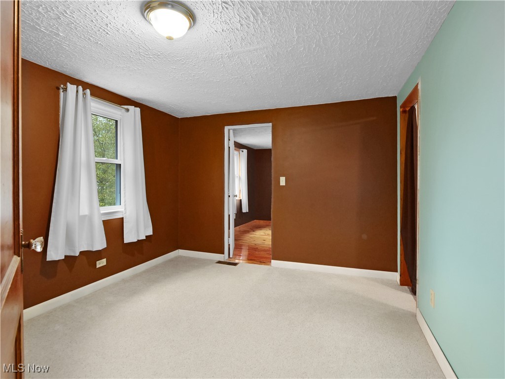 Village/Lagrange - Residential