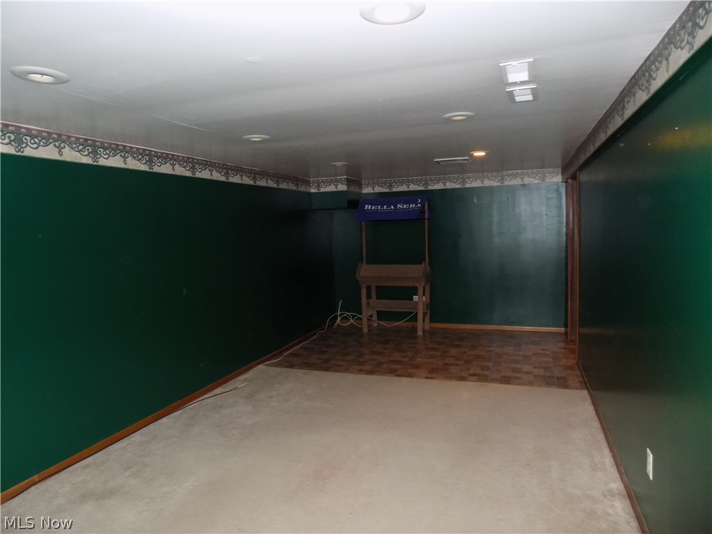 Falls Acres - Residential