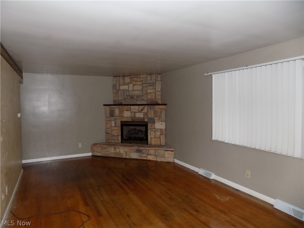 Falls Acres - Residential