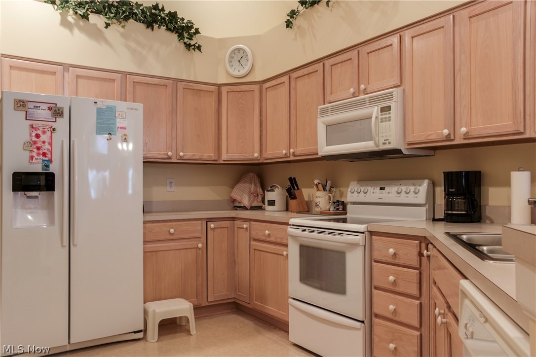 Villas at Chapel Hill - Residential