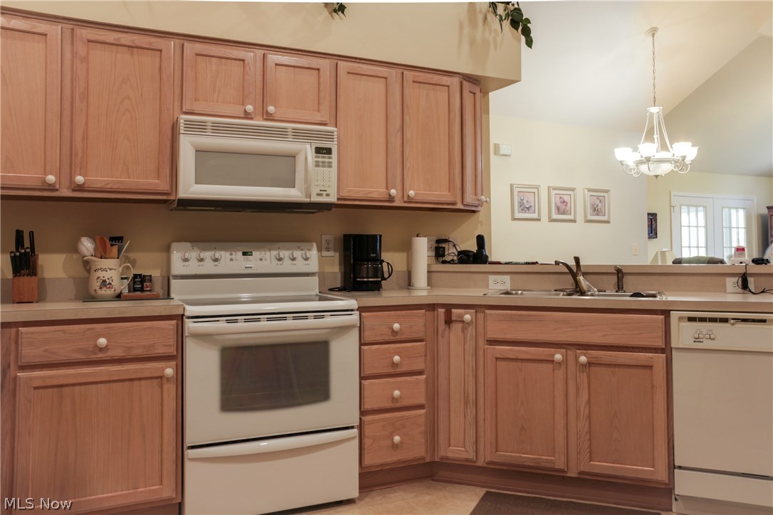 Villas at Chapel Hill - Residential