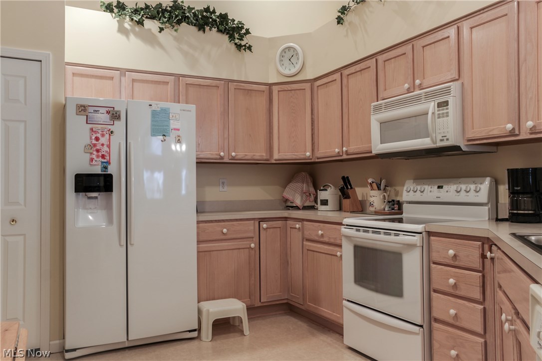 Villas at Chapel Hill - Residential