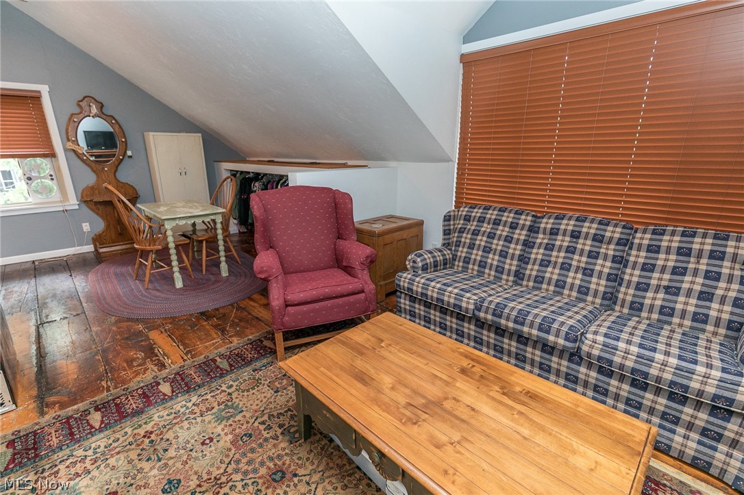 Independence 02 - Residential