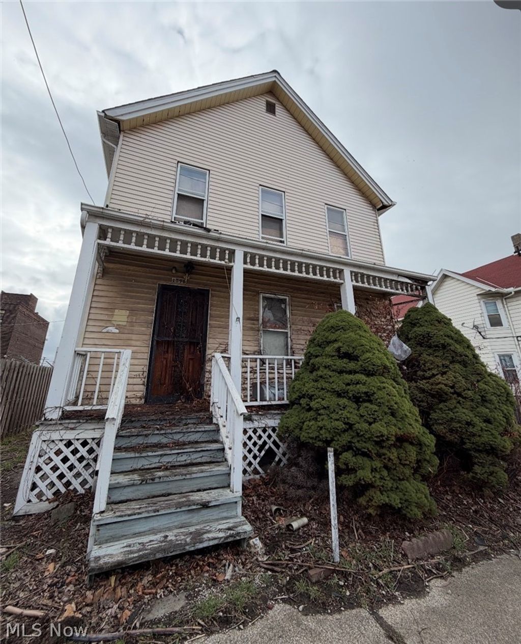 Photo of 1596 E 32nd Street, Cleveland, OH 44114 (MLS # 5195763)